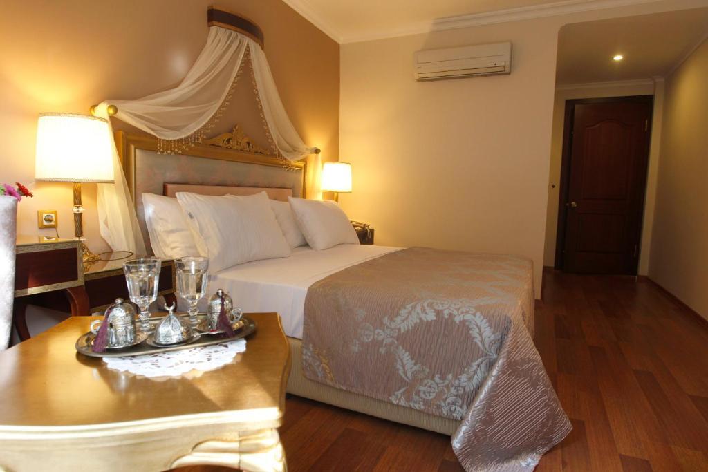 Saint John Hotel Σελτσούκ Δωμάτιο φωτογραφία